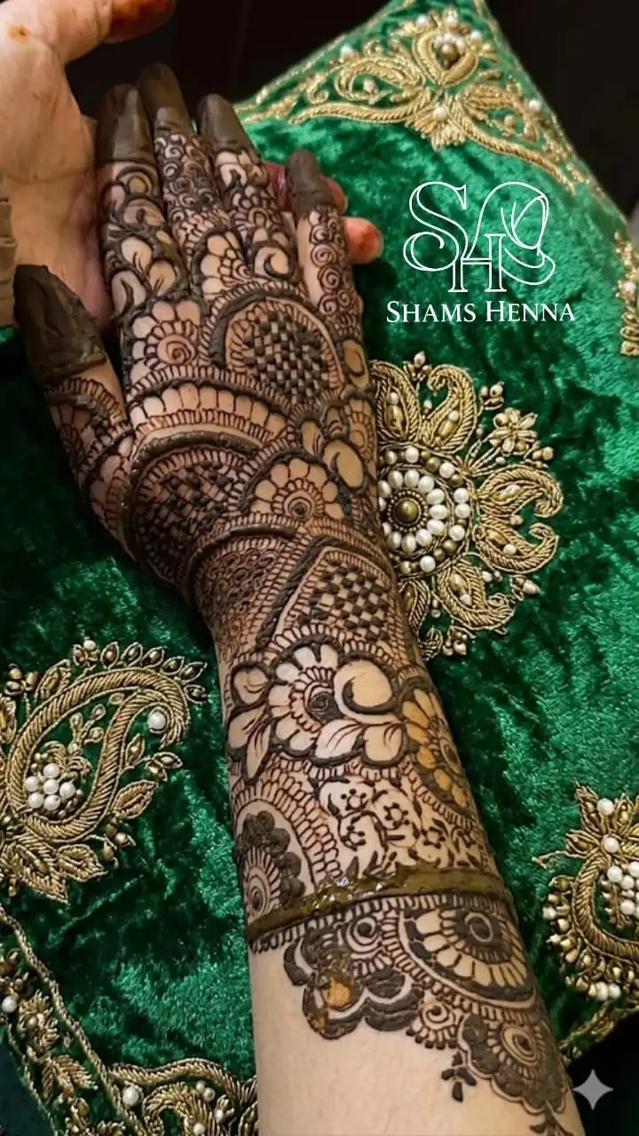 Shams henna
